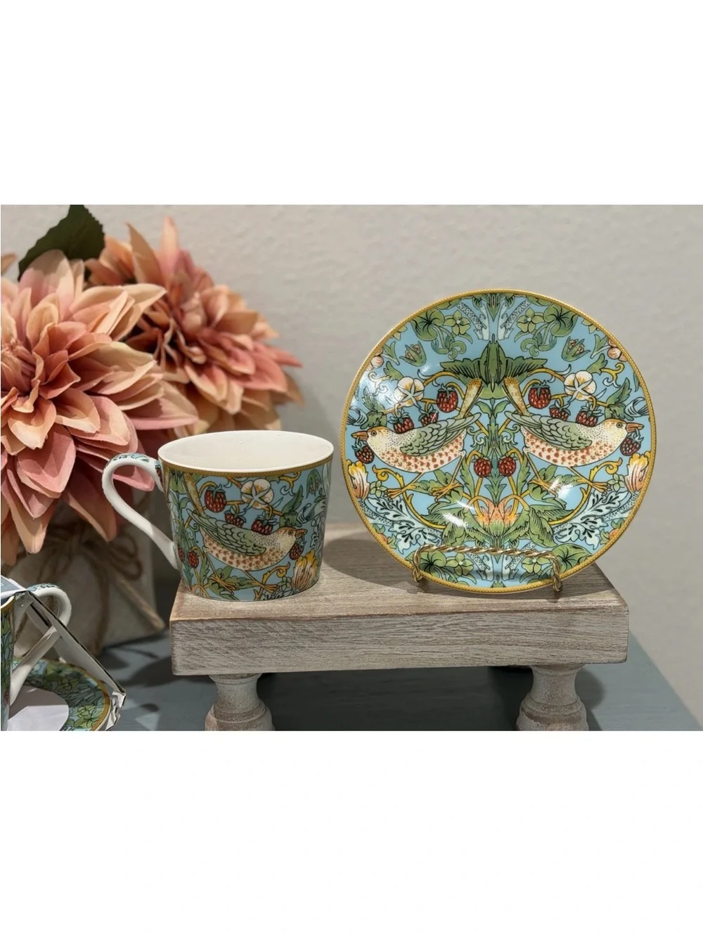 William Morris Strawberry Thief Cup Saucer Leonardo Fine China Tea Set of 2